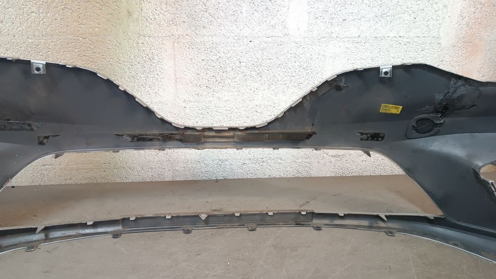 Vendo parachoque de frente Renault Clio 5 ano 2018/20