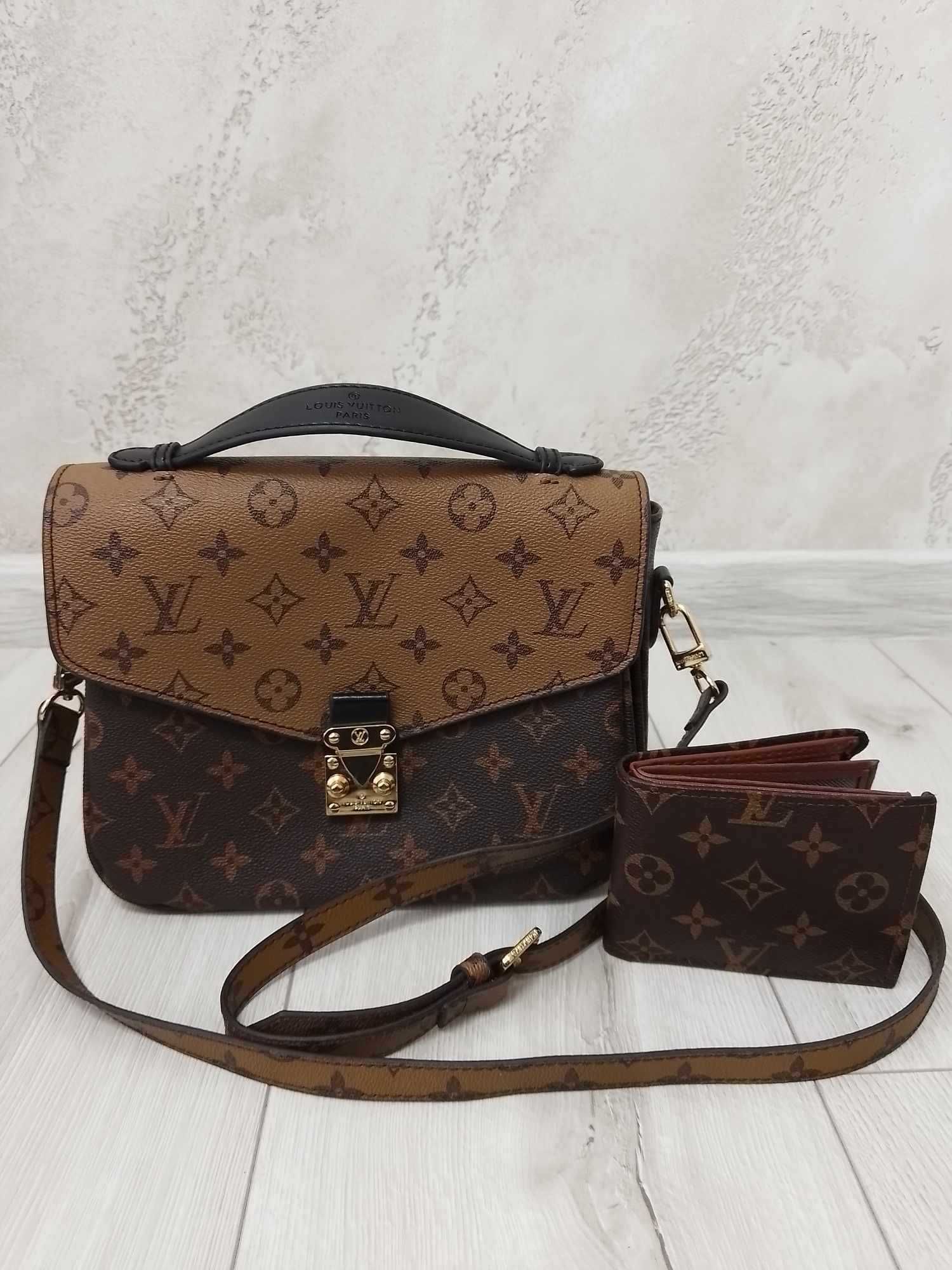 Женская сумка Louis Vuitton Pochette Metis