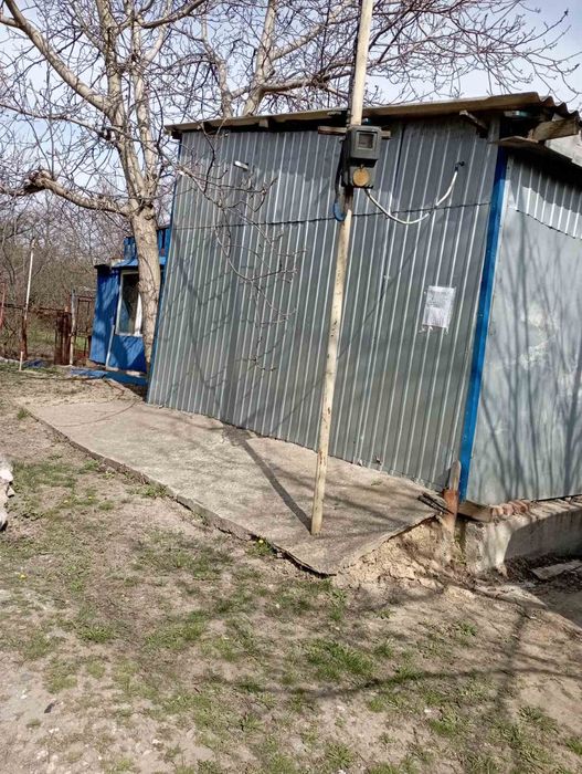 Дачный участок 4  сотки ТОВ Днепровое ,р.Днепр
