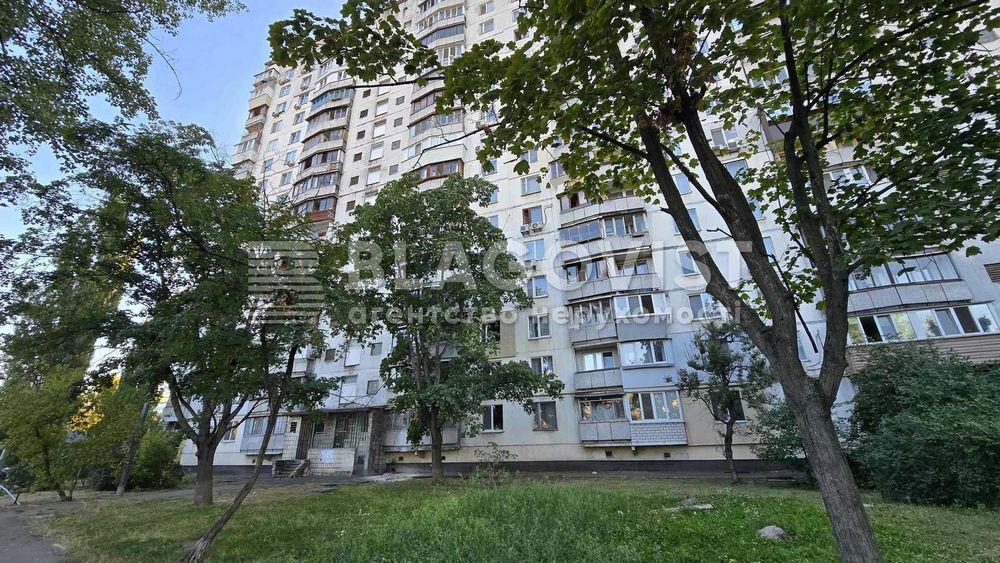 Продаж Квартира з ремонтом! Березняки, Соборності просп, озеро Тельбін