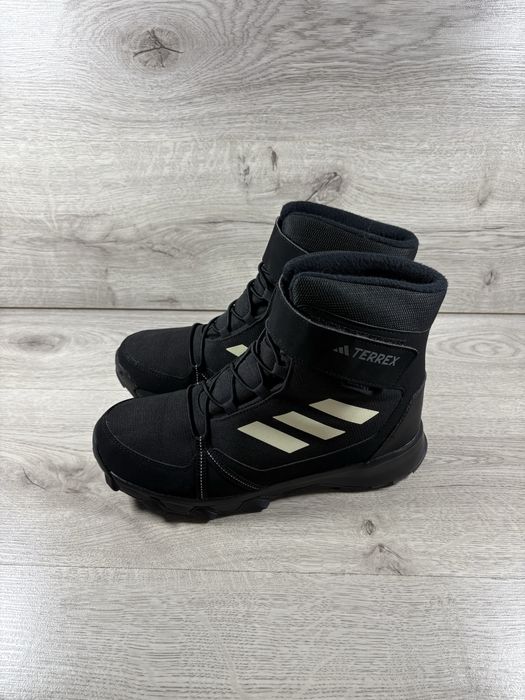 Adidas Terrex зимові жіночі кросівки 39 розмір