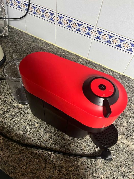 Máquina de café Nespresso Vertuo