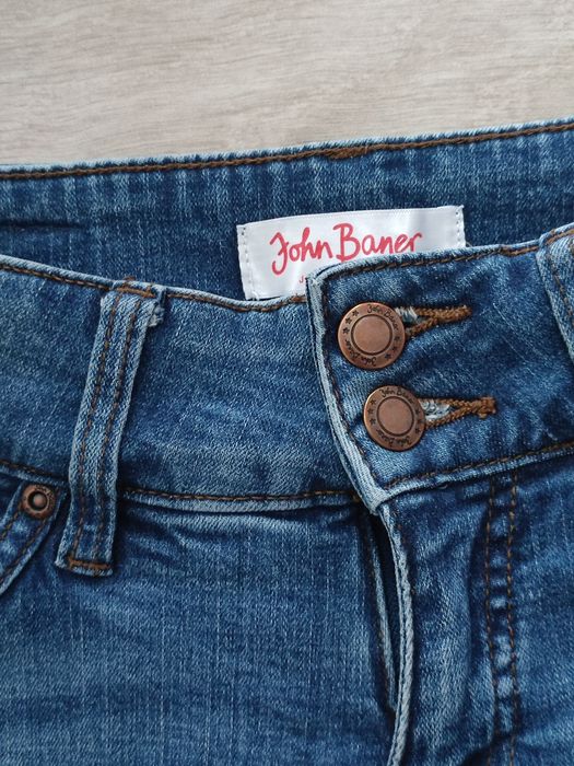 Spodnie jeansowe damskie John Baner. Rozmiar M/ 38