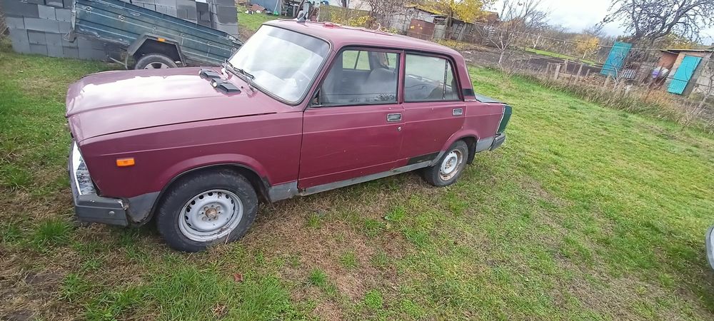 Продам два авто ВАЗ 2101 2107