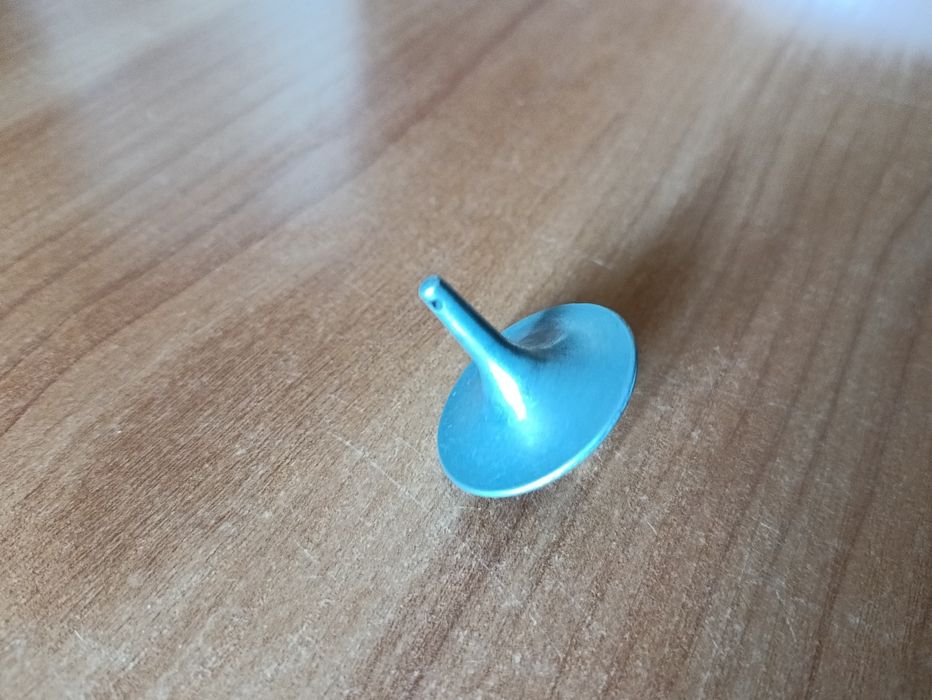 Продається металевий волчок - антистреc , нова якість!