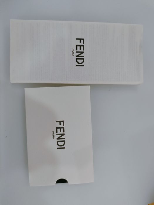 Óculos FENDI Originais - Presente de Natal Luxuoso - NOVOS!