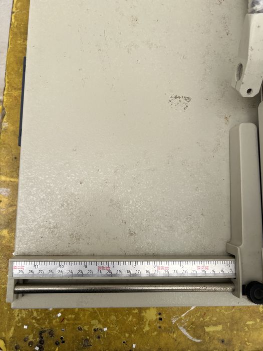 KW-Trio 3943 – Guilhotina Profissional Heavy Duty