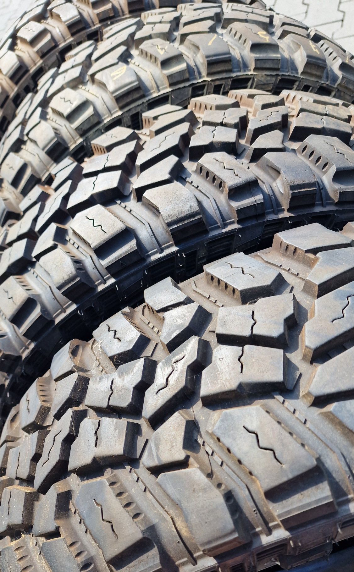 Opony Terenowe Cooper Discoverer STT Pro  225/75R16 115/112Q 3318