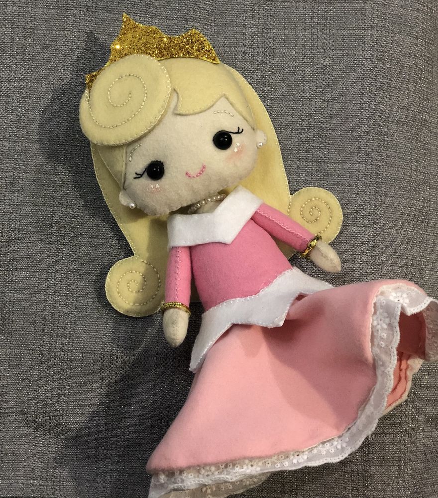Bonecas Princesas em Feltro
