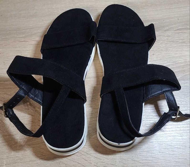 Sandały damskie z tkaniny