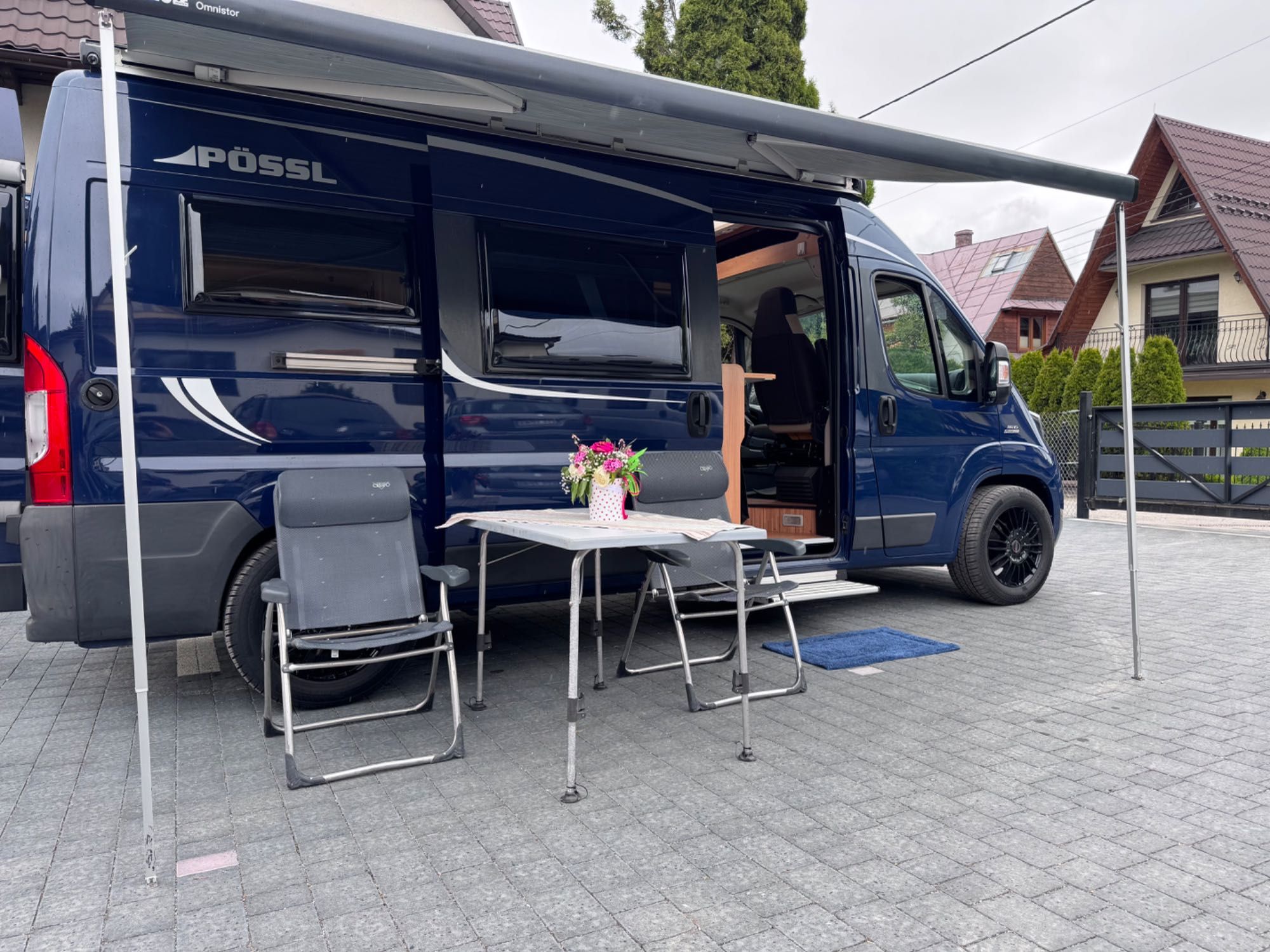 Wynajem Kampera Campervan do wynajęcia Possl Limited Wolne terminy !!