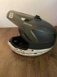 Capacete downhill/Enduro ION Scrub AMP tam. M