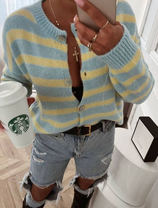 Sweter w paski z guzikami Azara