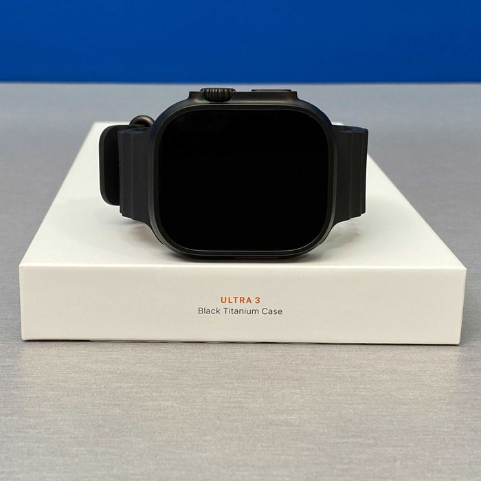 Apple Watch Ultra 3 (Titanium Black) - 49mm - Black Ocean Band