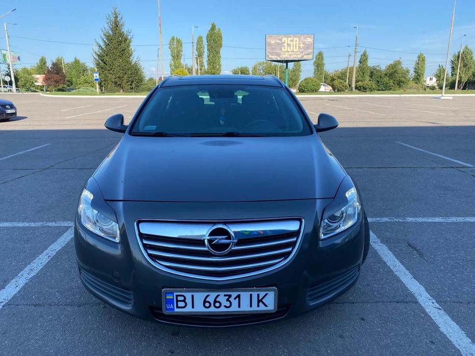 Opel Insignia Sports tourer 2,0 дизель