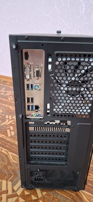 Продам пк В хорошом  состоянии