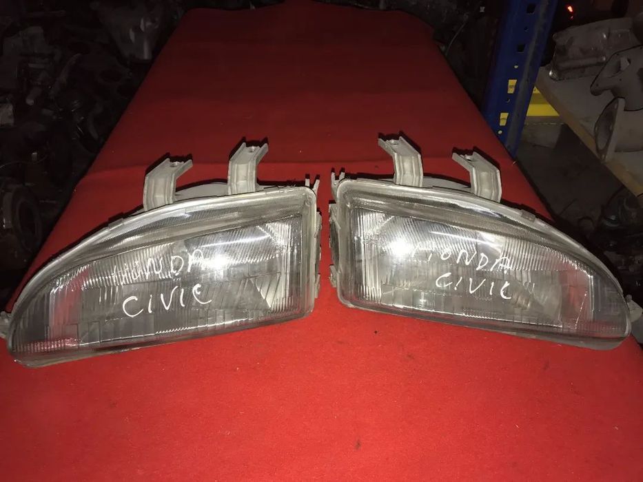 ÓTICAS / FARÓIS DA FRENTE HONDA CIVIC