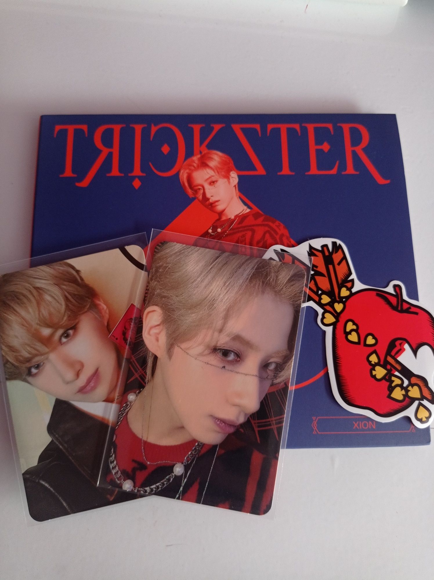 Oneus album trickster xion seoho kpop CD