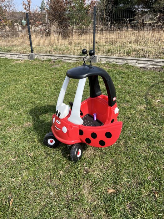 Samochod autko COZY COUPE jezdzik Biedronka Little Tikies