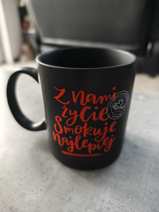 Kubek z nami życie smakuje najlepiej