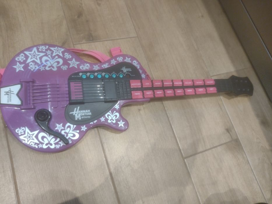 Gitara Hannah Montana