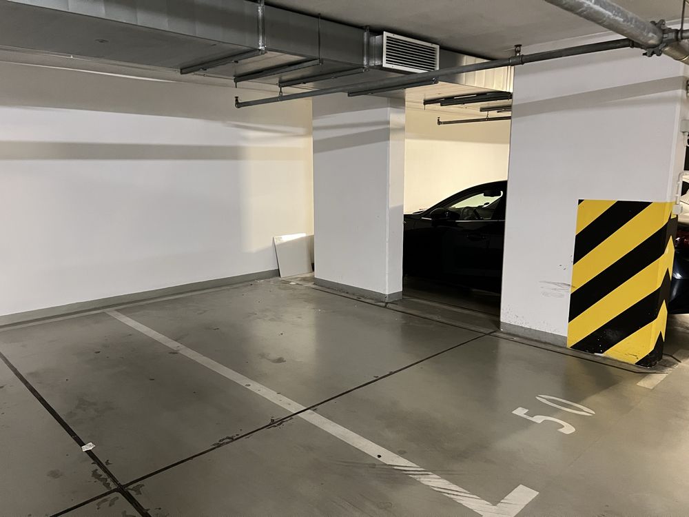 Miejsce parkingowe - Wola, ul. Towarowa
