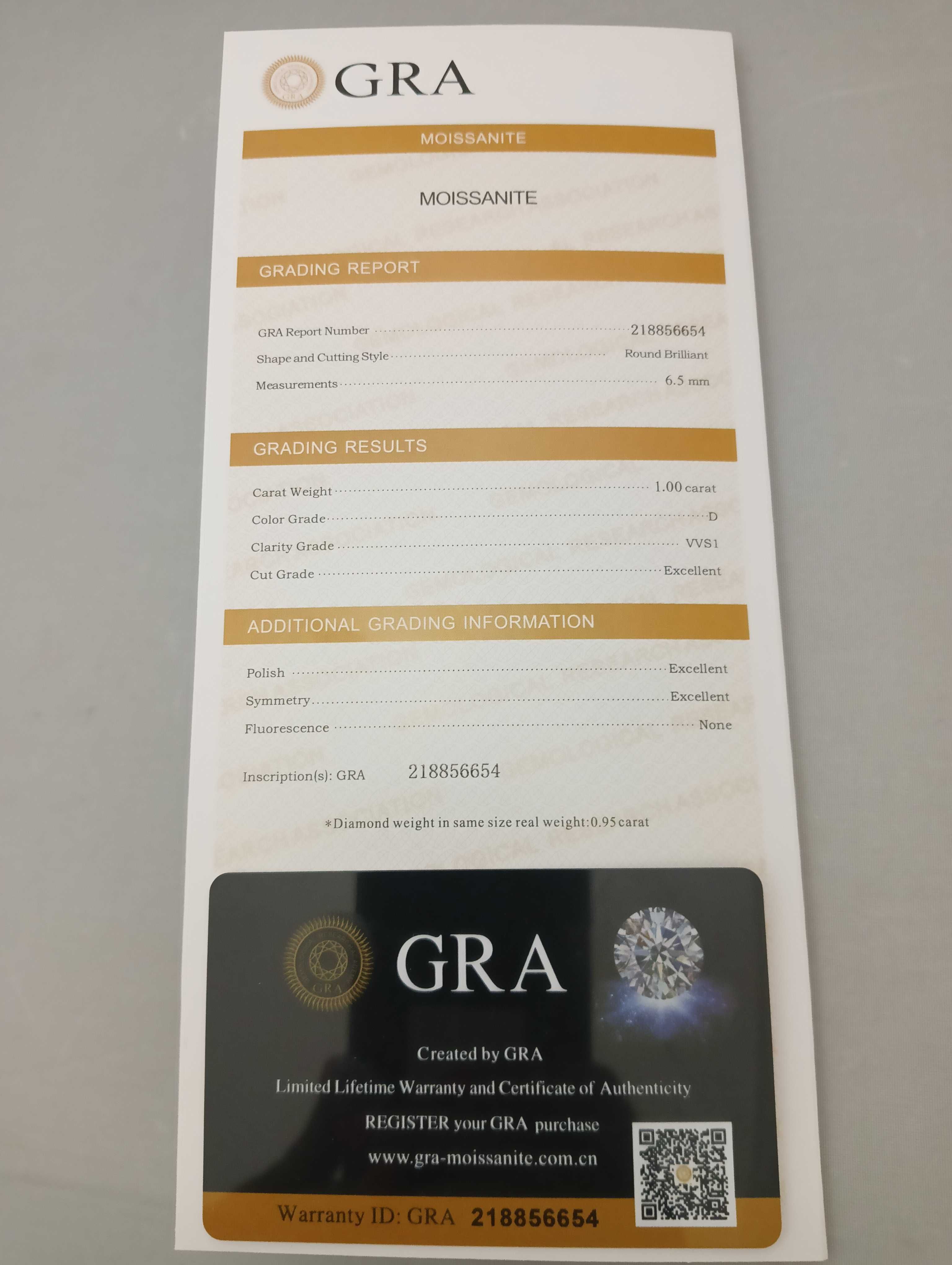 Złoty pierścionek z Moissanitem 1,00 ct 2,18 g
