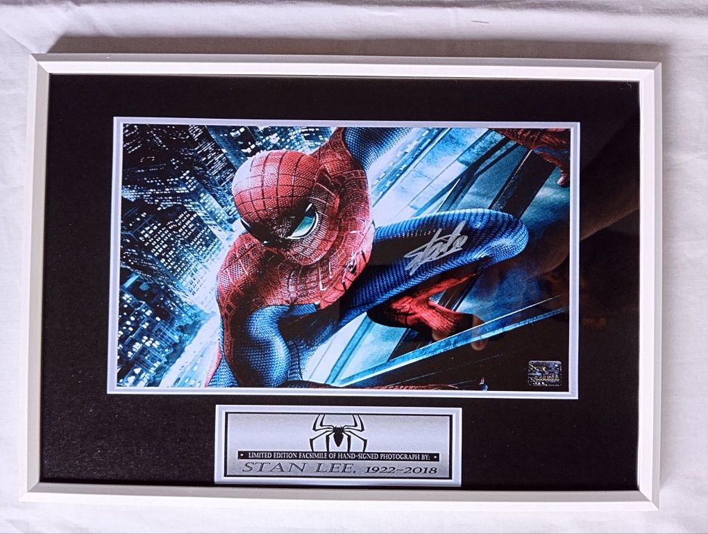 Moldura Filme The Amazing Spider-Man - Stan Lee com Autógrafo (A4)