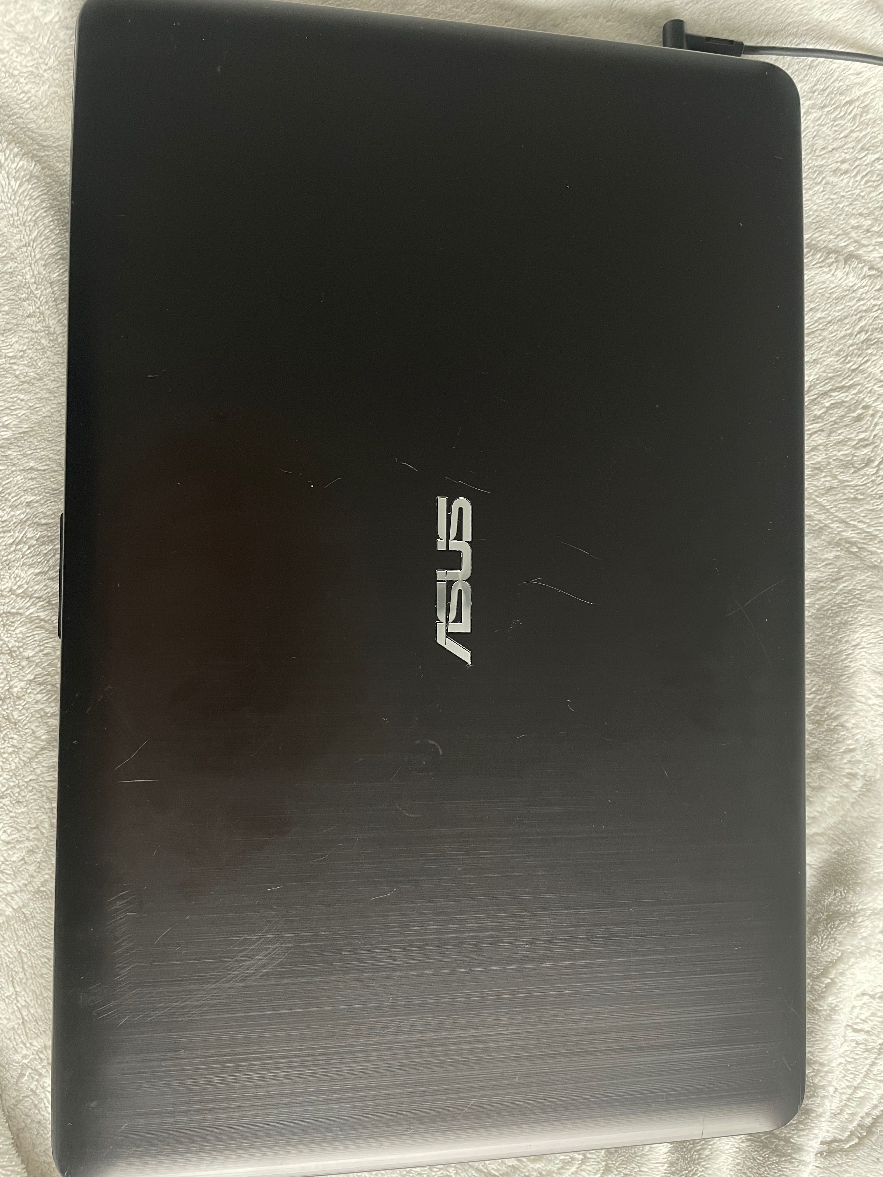 Laptop ASUS X540LA-XX1306T