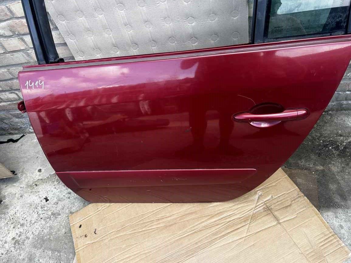 Renault (RVI) Espace 02-13 двері зад L DR1414
