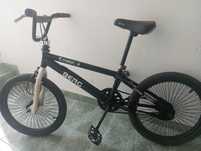 Bicicleta BMX edição especial