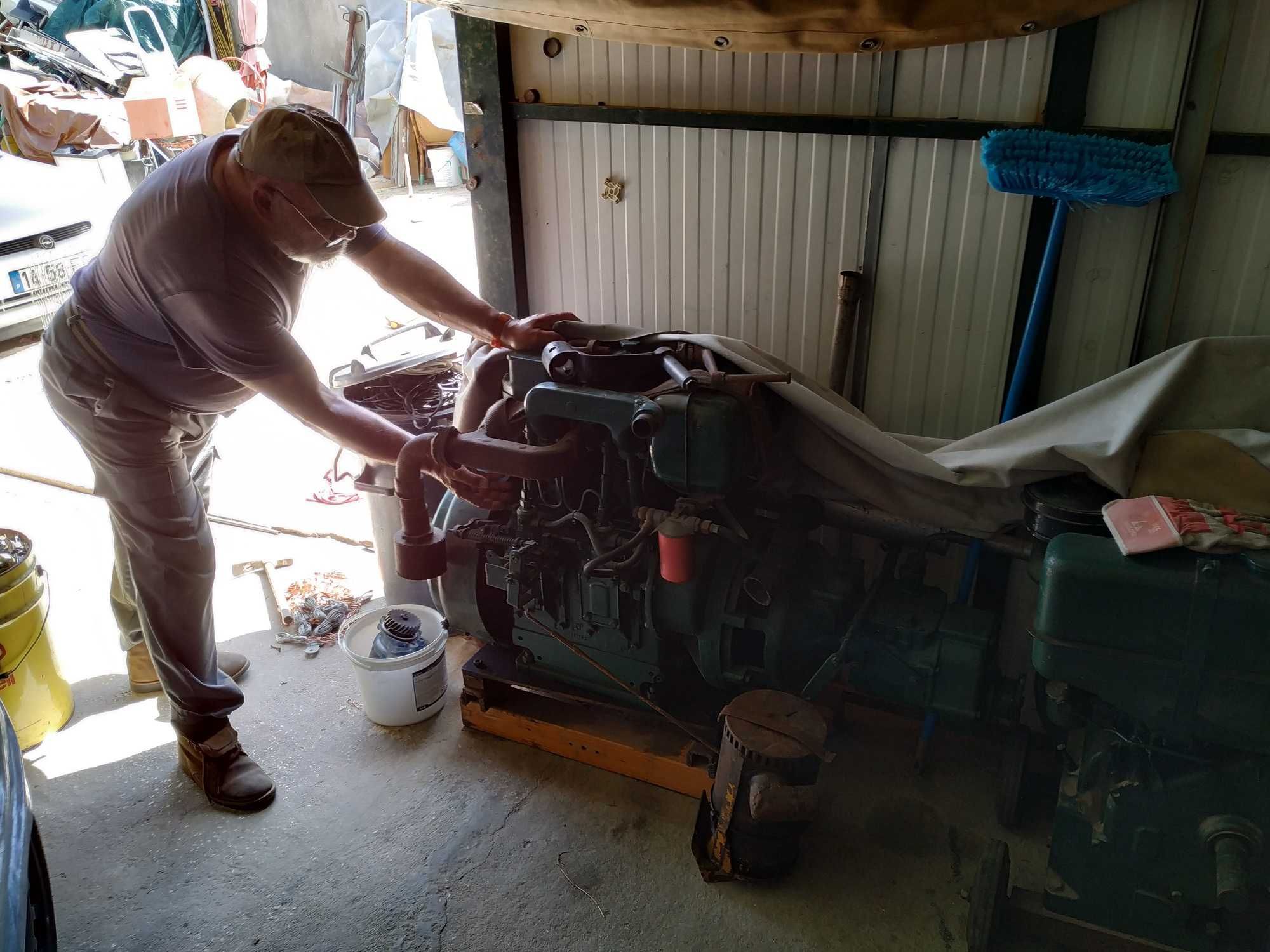 Motor Petter PH2 diesel com caixa de velocidades