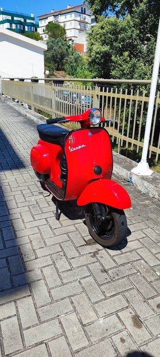 Vespa 50 s 1975 kit 75 restaurada
