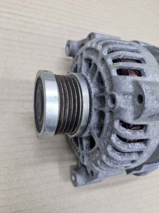 Alternator Opel Astra J A14XER 100 Amper