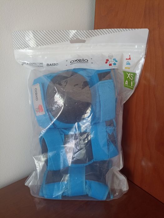 Joelheiras, cotoveleiras e luvas para skate/ patins para crianças
