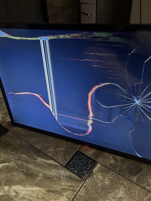 Телевізор MI model: L32M5-5ARU(на запчастини)