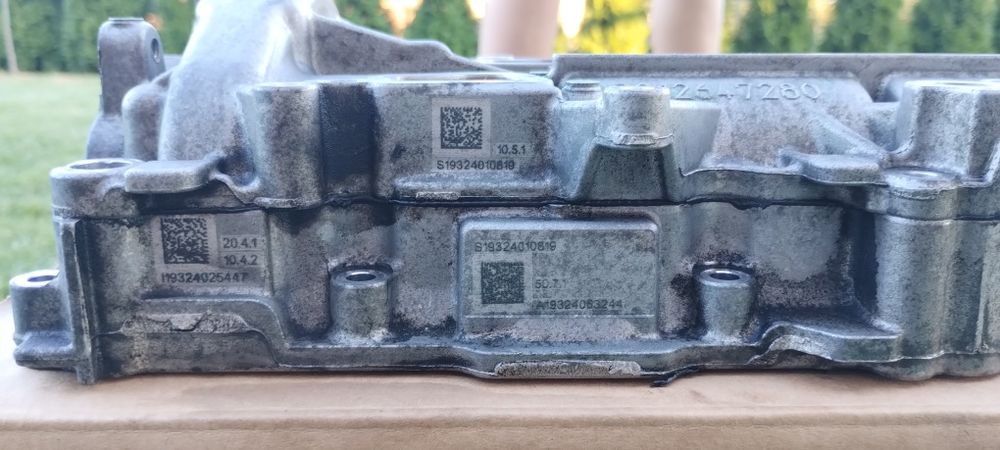 Pokrywa zaworów 1.5 BlueHdi EcoBlue wałki łańcuch 123 tys k