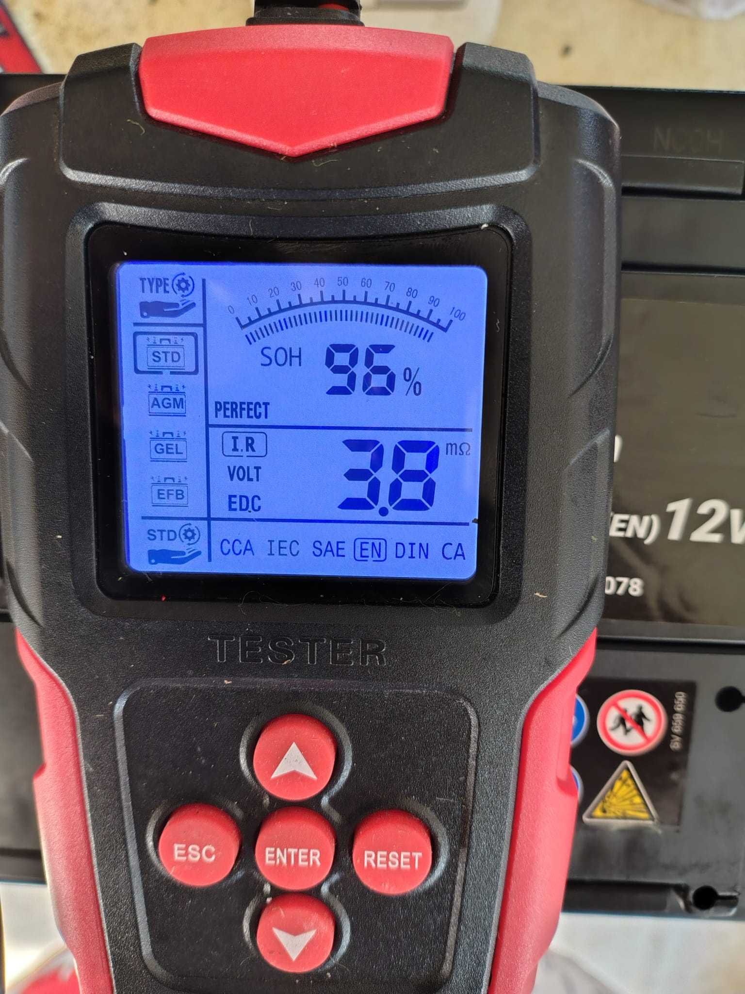 Akumulator samochodowy ENRG 77 Ah, 780 A, 96% sprawności