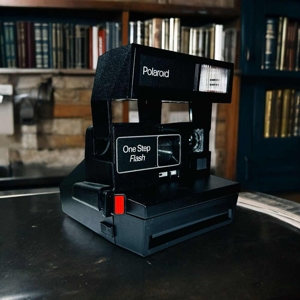 Aparat Polaroid OneStep Flash Refurbished aparat na film 600 kolekcja