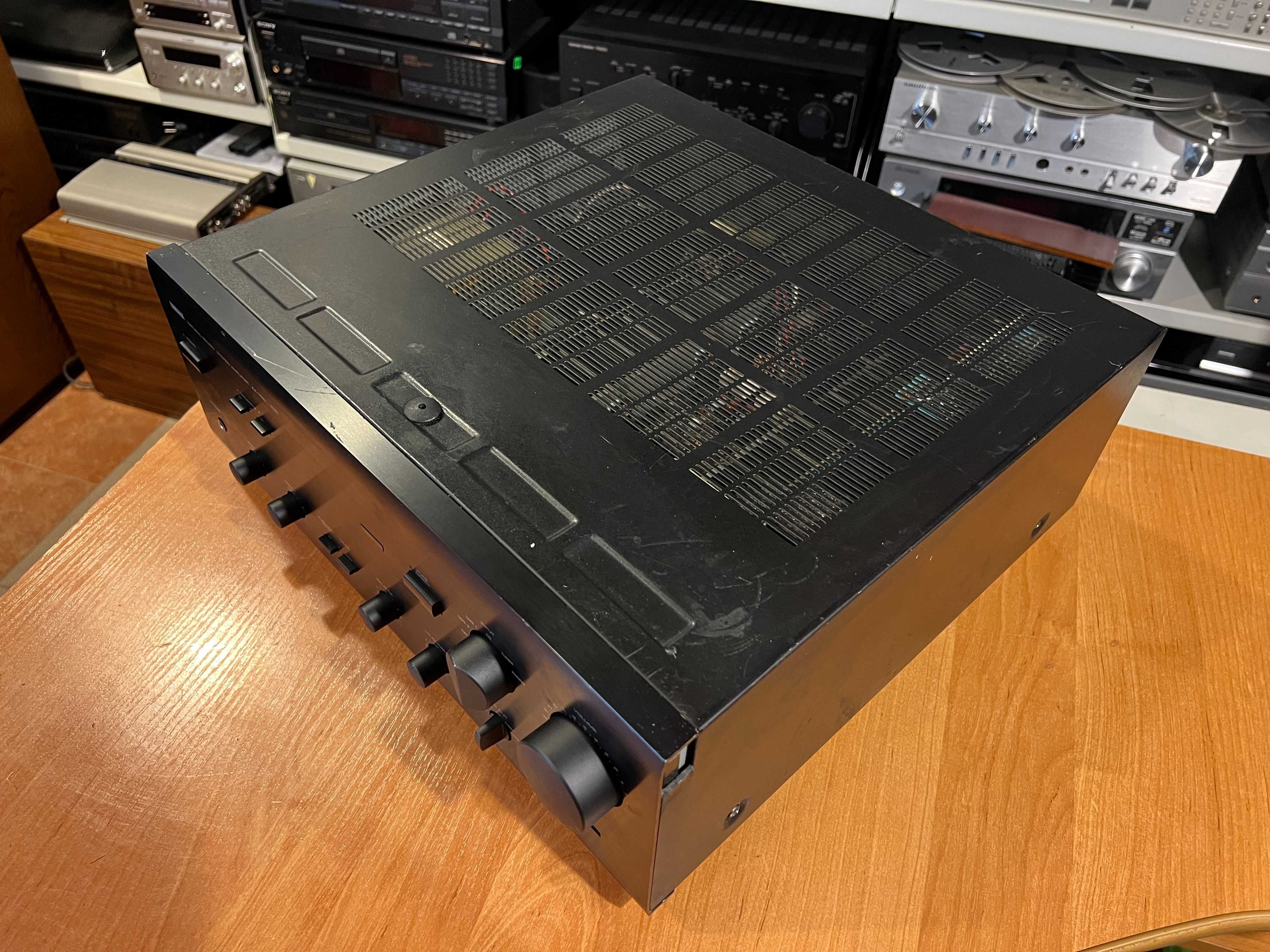 Wzmacniacz Yamaha AX-750 Audio Room