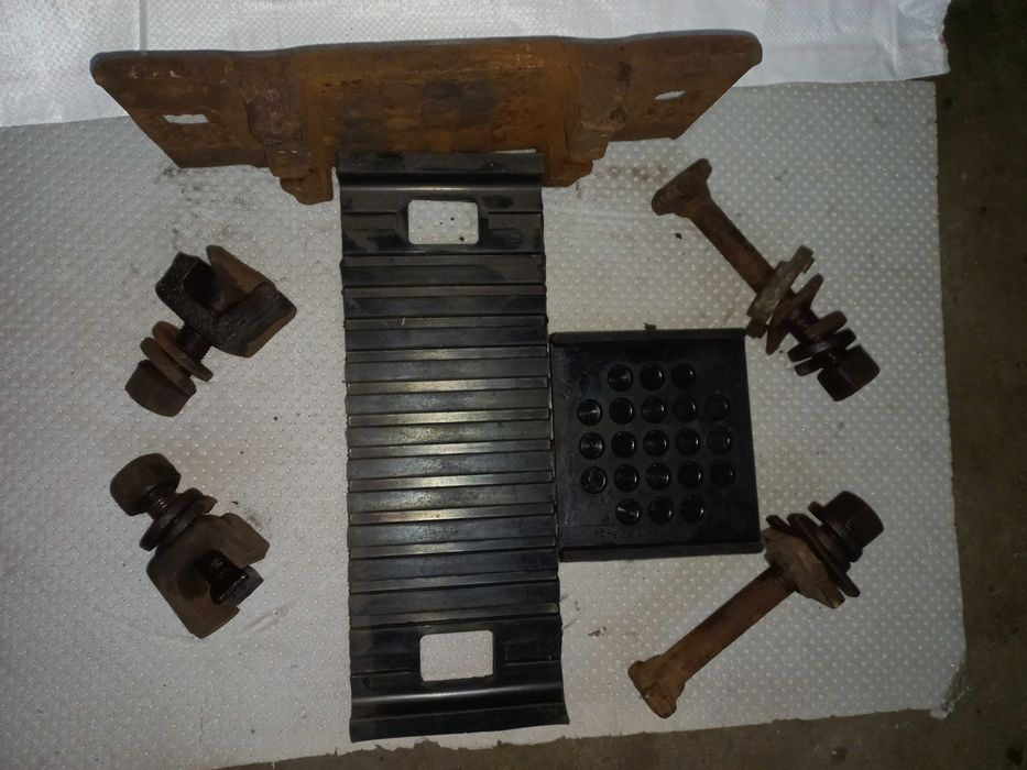 прийом залізничних матеріалів зд(жд рельсы(рейки),кріплення, жд колия)