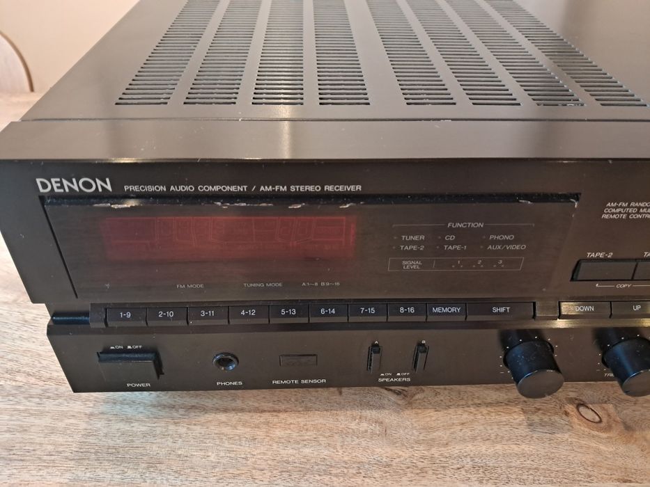 Amplituner Denon DRA-625