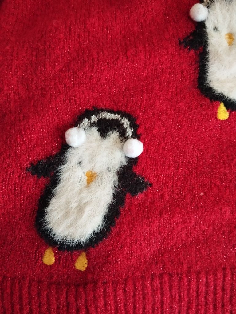 Puszysty sweterek sweter dxiewczecy w pingwiny 98