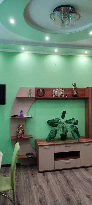 Хороша квартира в районі автостанції подобово Світловодськ