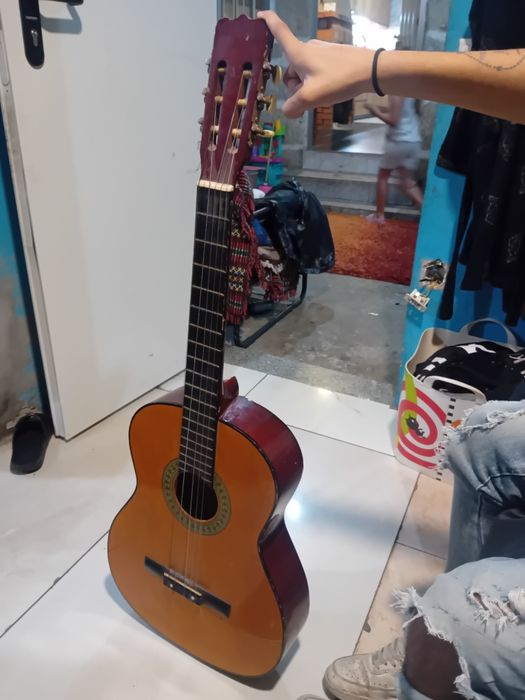 Viola castanhaaa