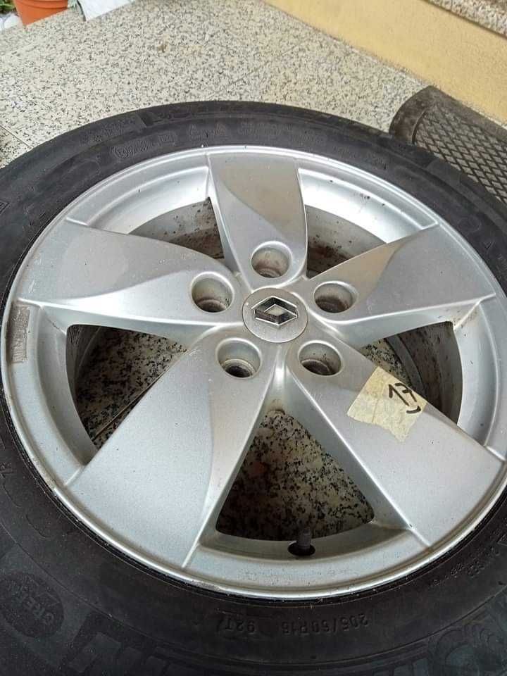 Pneus e jantes Michelin