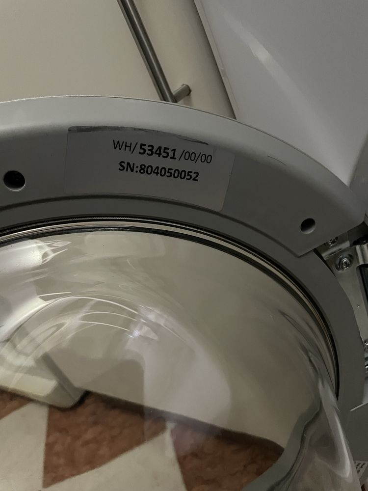 Máquina lavar roupa Indesit 8kg