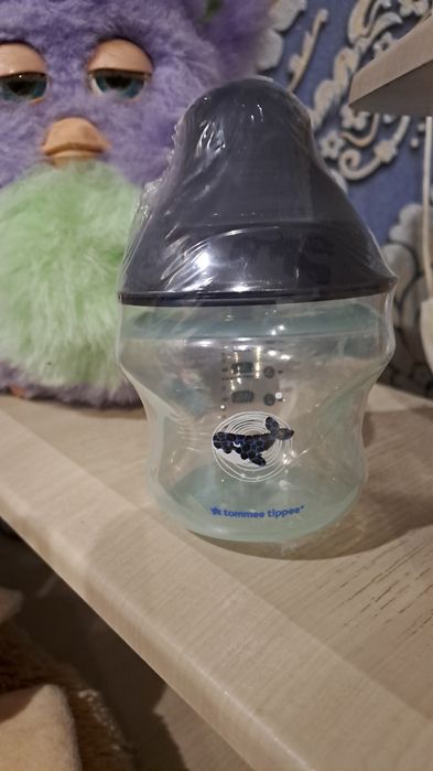 Антиколиковая бутылочка Tommee Tippee