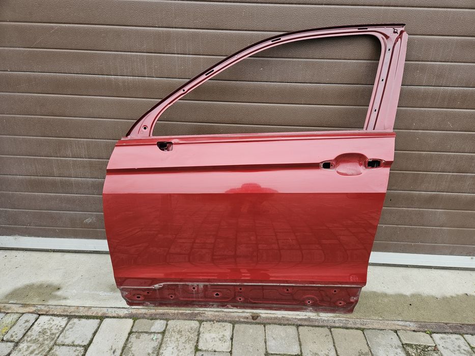 Двері ліві в колір VW Tiguan 2016-2023р