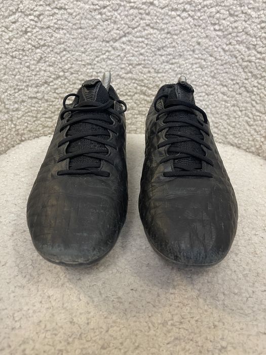 Бутси  проф модель сороконожки кроссовки Nike Tiempo 39р